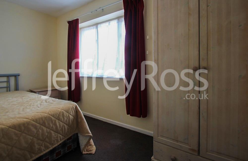 Woodville Road, Cathays — photograph 5